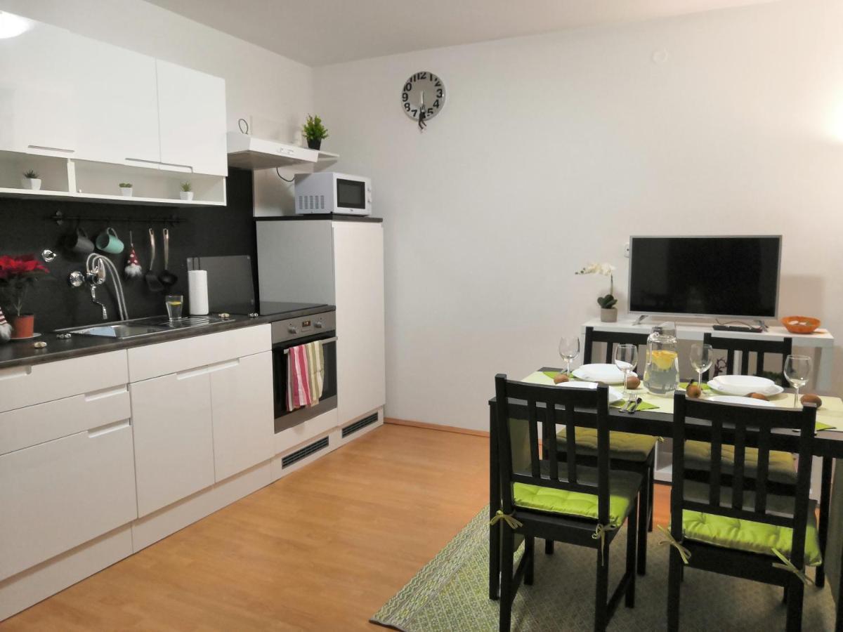 Apartmaji Sofia Марибор Екстериор снимка
